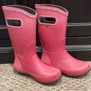 Bogg rain boots